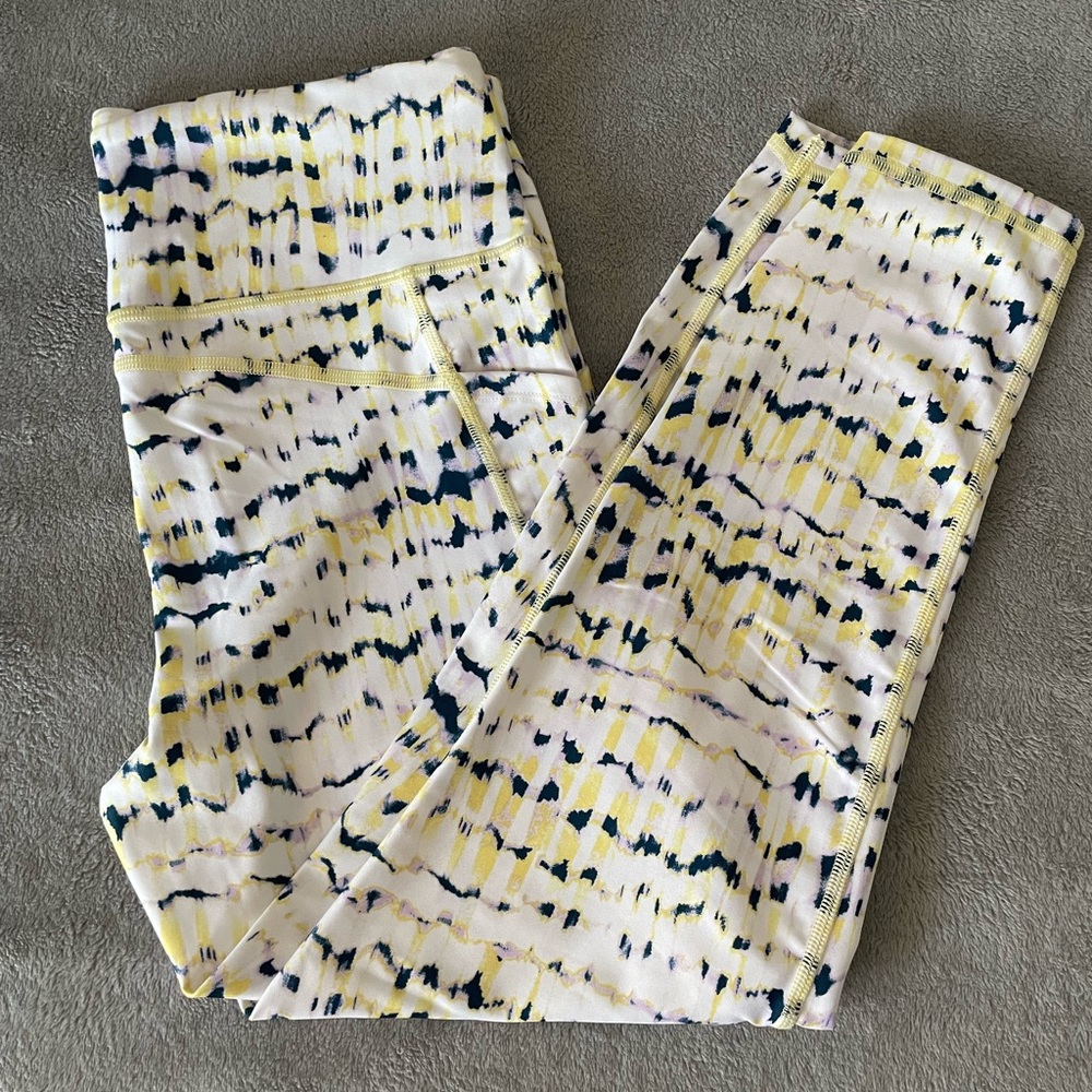 GAPfit 7/8 length leggings size:medium